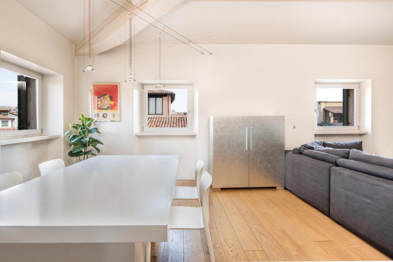 Stunning Top Floor Flat In The Heart Of Verona Exterior photo