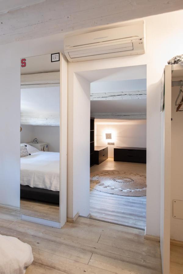 Stunning Top Floor Flat In The Heart Of Verona Exterior photo